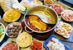 泰州故川水牛毛肚火锅美食夜宵推荐，一本人不告诉他