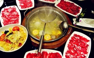 泰州廣東阿生魚撈·斑魚海鮮粥美食夜宵推荐，吃夜宵应该试试