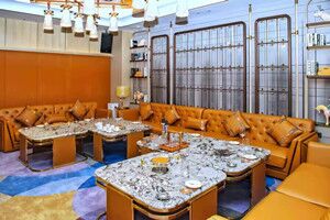 长沙网友爆料自带食物被酒吧强制驱离 店家：不允许外带，已给顾客退款